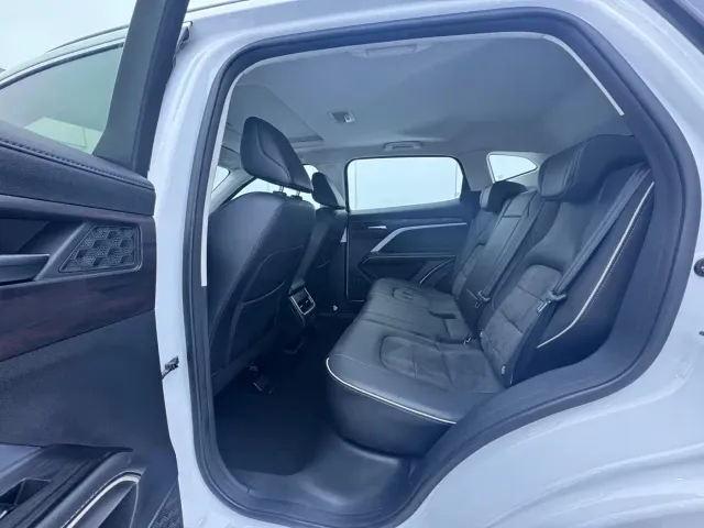 Haval H6 — Фото автомобиля 12