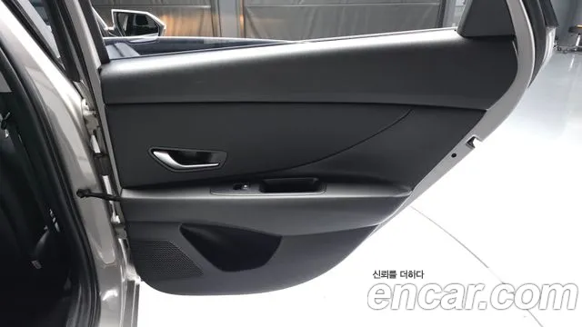 Hyundai AVANTE Smart — Фото автомобиля 20