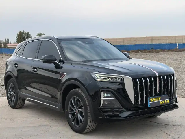 Hongqi HS5 — Фото автомобиля 3