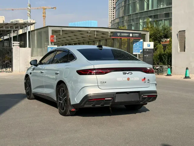 BYD Qin L — Фото автомобиля 4