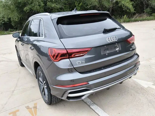 Audi Q3 — Фото автомобиля 12