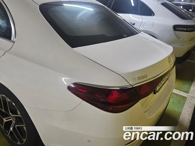 Mercedes-Benz E-Class W214 — Фото автомобиля 4