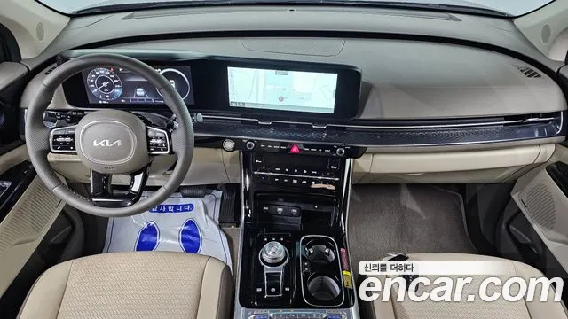 Kia Carnival Generation 4 — Фото автомобиля 7