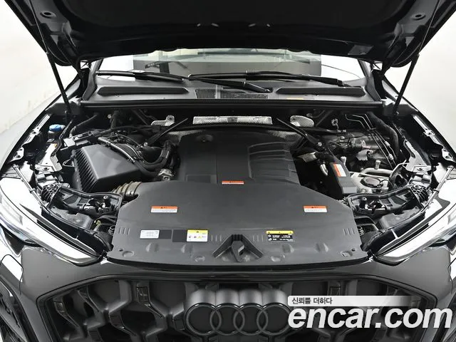 Audi Q5 40 TDI quattro S Line — Фото автомобиля 6