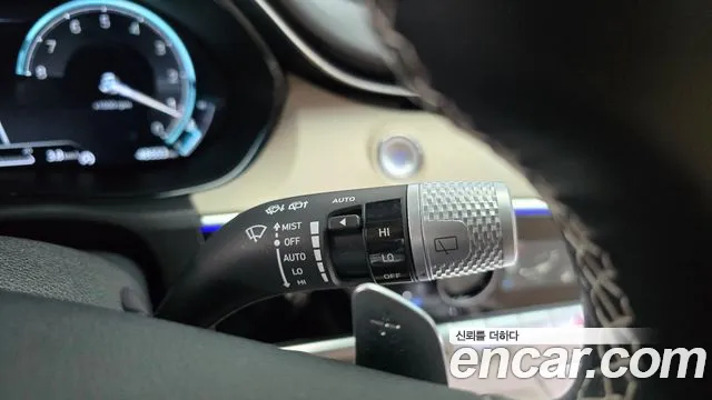 Genesis GV70 — Фото автомобиля 26