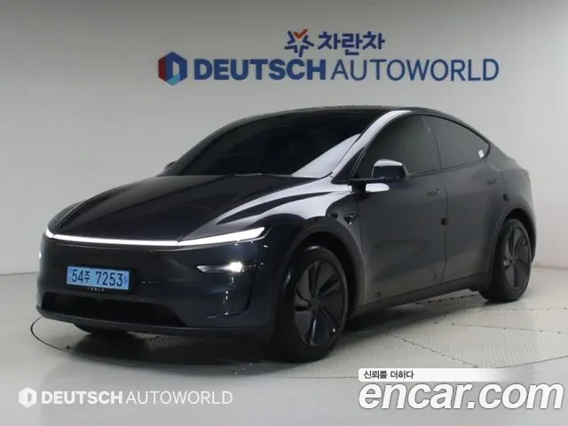 Tesla Model Y — Фото автомобиля 2