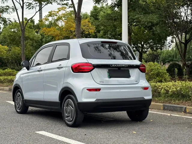 Leapmotor T03 — Фото автомобиля 5