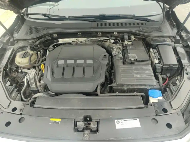 Volkswagen Passat — Фото автомобиля 10
