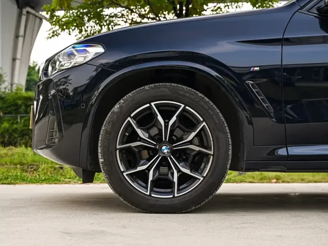 BMW X4 — Фото автомобиля 15