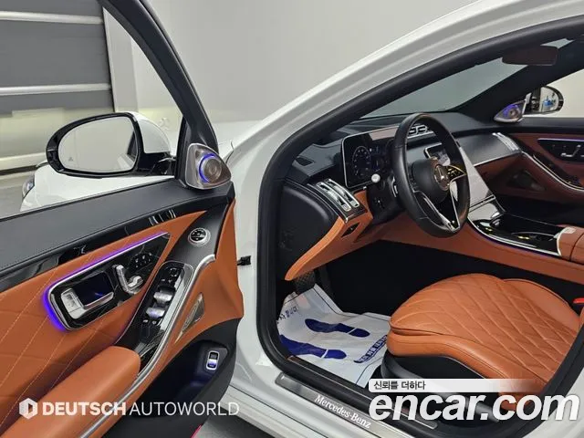 Mercedes-Benz S-Class — Фото автомобиля 11