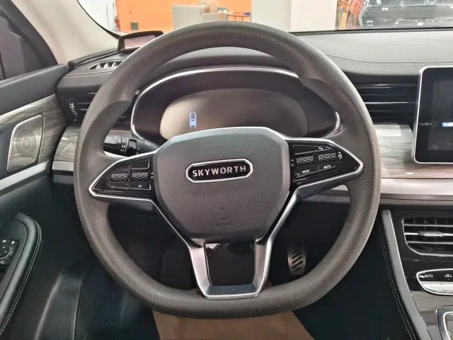 Skyworth Auto Skyworth EV6 — Фото автомобиля 9