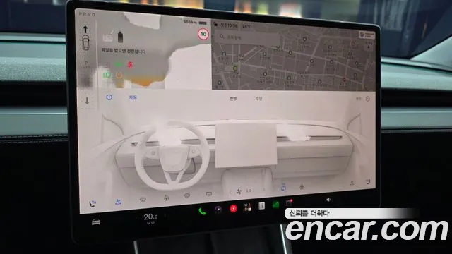 Tesla Model Y — Фото автомобиля 21