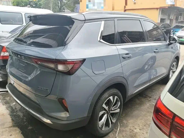 Wuling Asta — Фото автомобиля 6