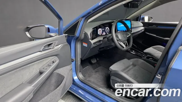 Volkswagen Golf Golf 8 поколение 2.0 TDI Prestige — Фото автомобиля 8