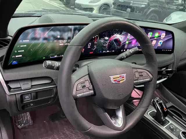 Cadillac CT5 — Фото автомобиля 6