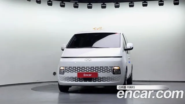 Hyundai Staria — Фото автомобиля 3