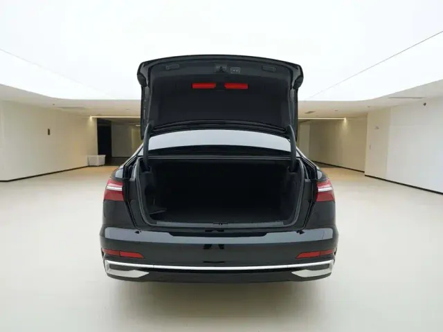 Audi A6L — Фото автомобиля 6