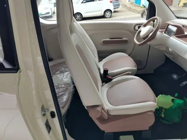 Besturn Bestune Pony 2026 222km Shining Horse — Фото автомобиля 24
