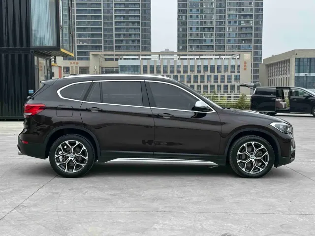 BMW X1 — Фото автомобиля 8