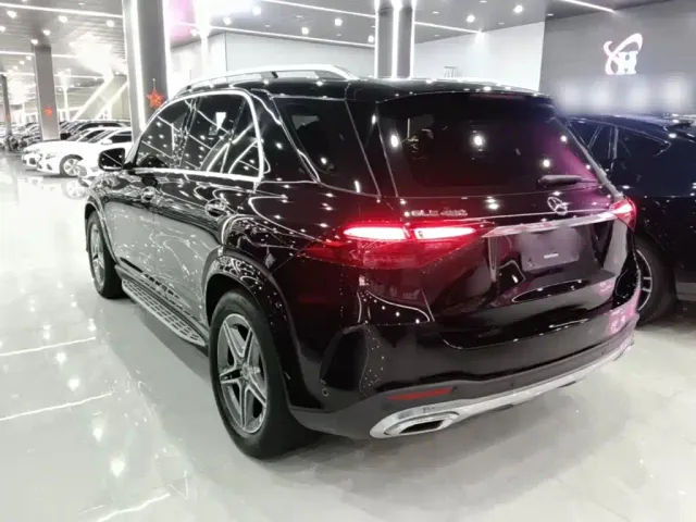Mercedes-Benz GLE-Class — Фото автомобиля 4