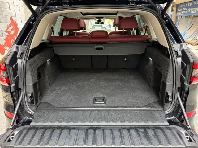 BMW X5 — Фото автомобиля 8