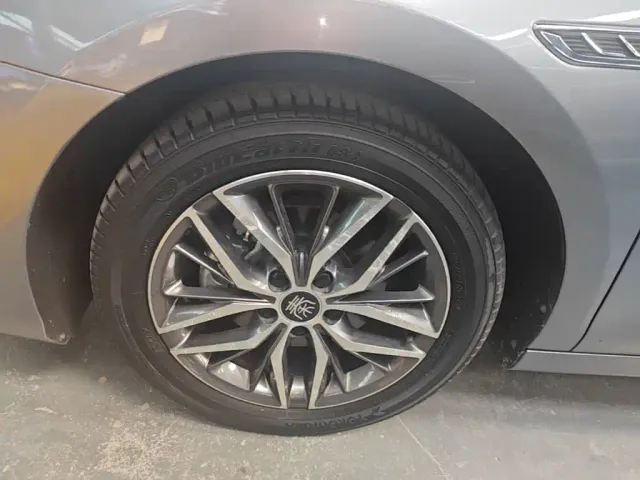 BYD Qin PLUS 2021 DM-i 55KM Flagship — Фото автомобиля 22