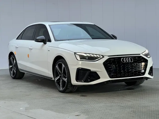 Audi A4L — Фото автомобиля 3