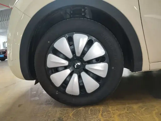 Wuling Bingo — Фото автомобиля 22