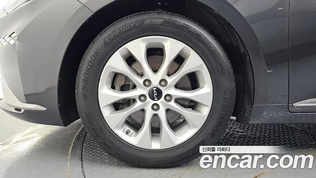 Kia K8 2.5 Бензин 2WD — Фото автомобиля 5