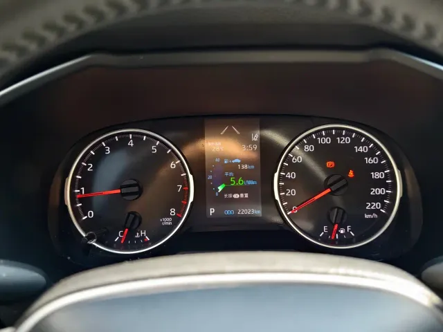 Toyota Wildlander — Фото автомобиля 24