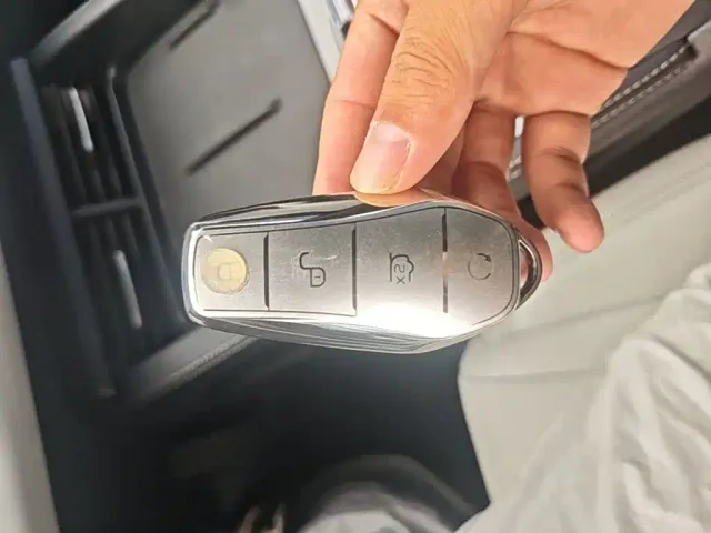 BYD Seal 06 — Фото автомобиля 8