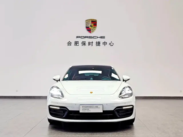 Porsche Panamera — Фото автомобиля 2