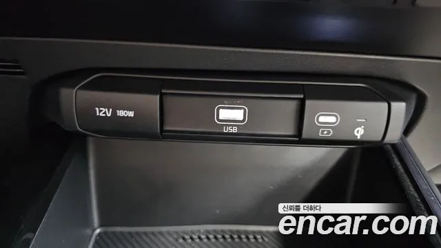Kia Niro The All New — Фото автомобиля 27