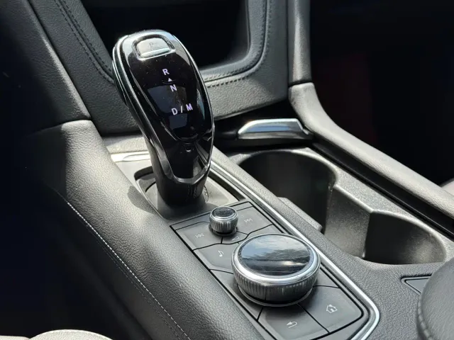 Cadillac XT5 — Фото автомобиля 9