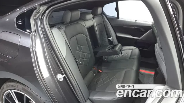 BMW 5-Series 5 серия (G60) 530i xDrive M Sport — Фото автомобиля 12