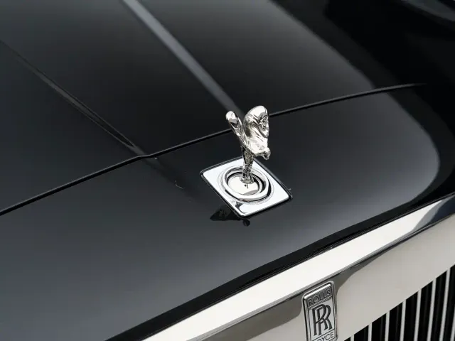 Rolls-Royce Cullinan — Фото автомобиля 6