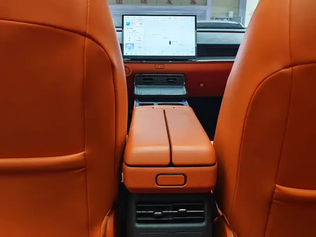 Toyota BoZhi 3X — Фото автомобиля 18
