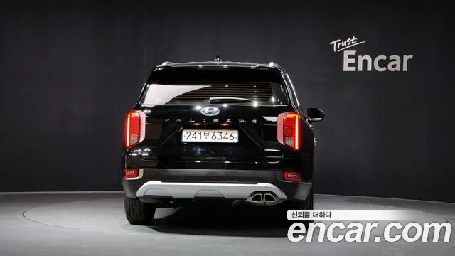 Hyundai Palisade Palisade Дизель 2.2 2WD — Фото автомобиля 4