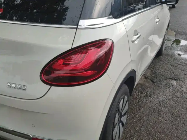 Wuling Bingo — Фото автомобиля 7