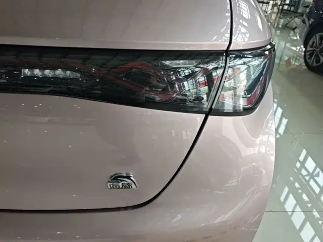 BYD Dolphin — Фото автомобиля 7