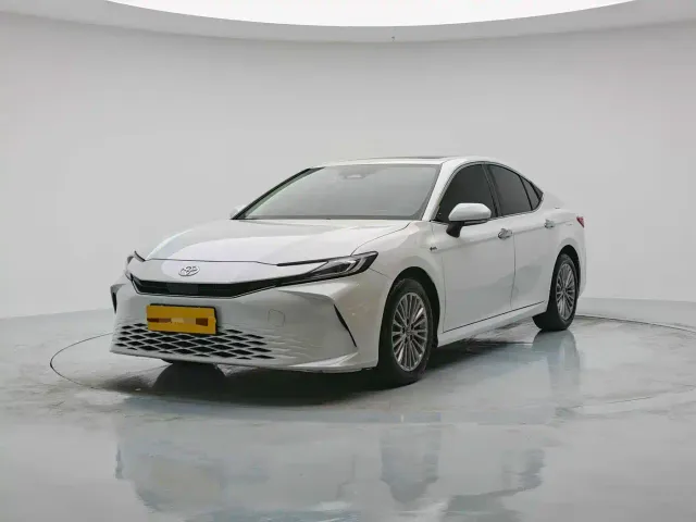 Фотография автомобиля — Toyota Camry