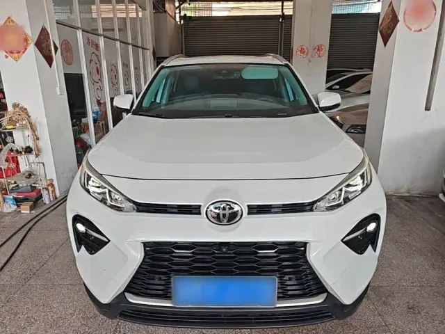 Toyota Wildlander — Фото автомобиля 2