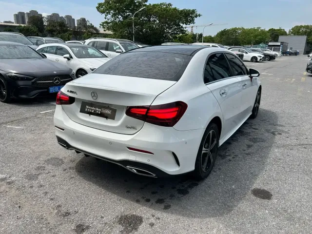Mercedes-Benz A-Class — Фото автомобиля 8