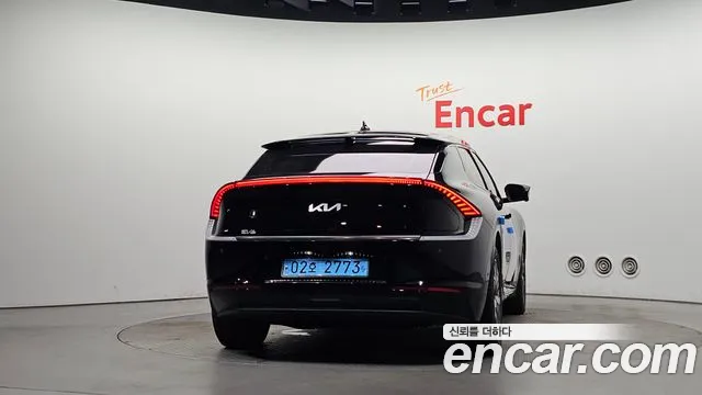 Kia EV6 — Фото автомобиля 4