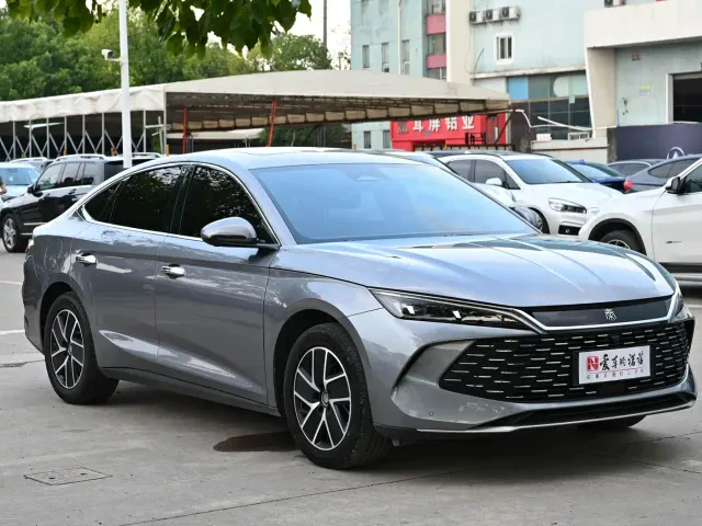 BYD Qin L — Фото автомобиля 5