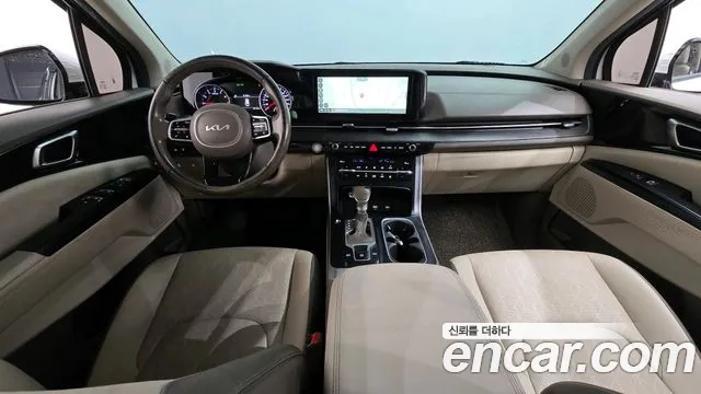 Kia Canival — Фото автомобиля 7