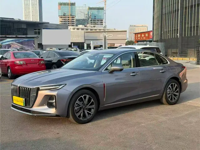 Фотография автомобиля — Hongqi H5 PHEV