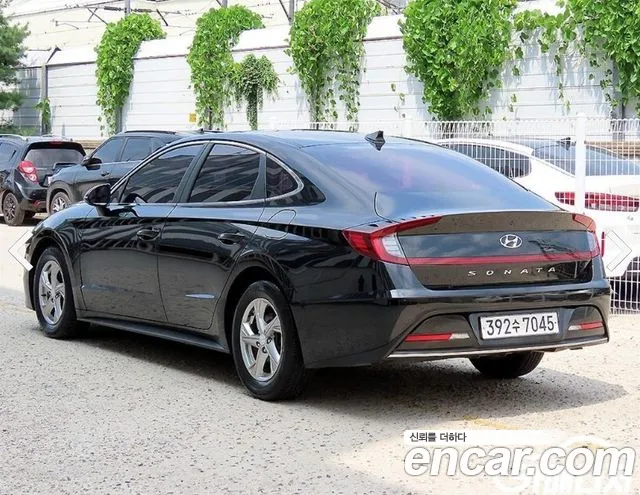 Hyundai Sonata Sonata (DN8) 2.0 LPG(Для проката) — Фото автомобиля 3