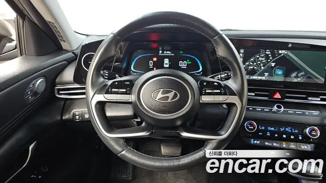 Hyundai Avante CN7 — Фото автомобиля 19