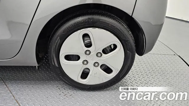 Kia RAY Новый Kia Ray Фургон — Фото автомобиля 21